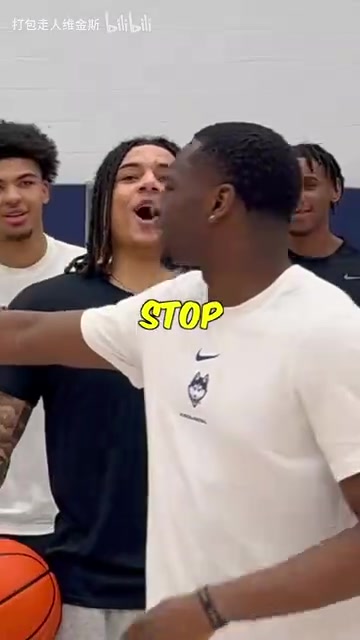 詹姆斯還是庫里伯德還是東契奇來自NBA訓(xùn)練師的選擇