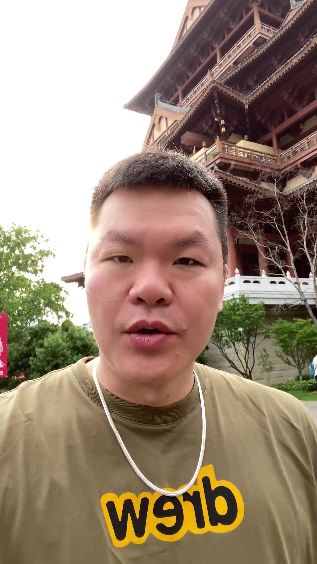 朱芳雨球隊總經(jīng)理回柳州老家的快樂你們說巴特勒交易值不值
